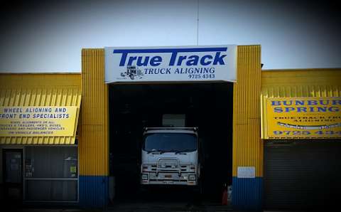 Photo: True Track Truck Aligning